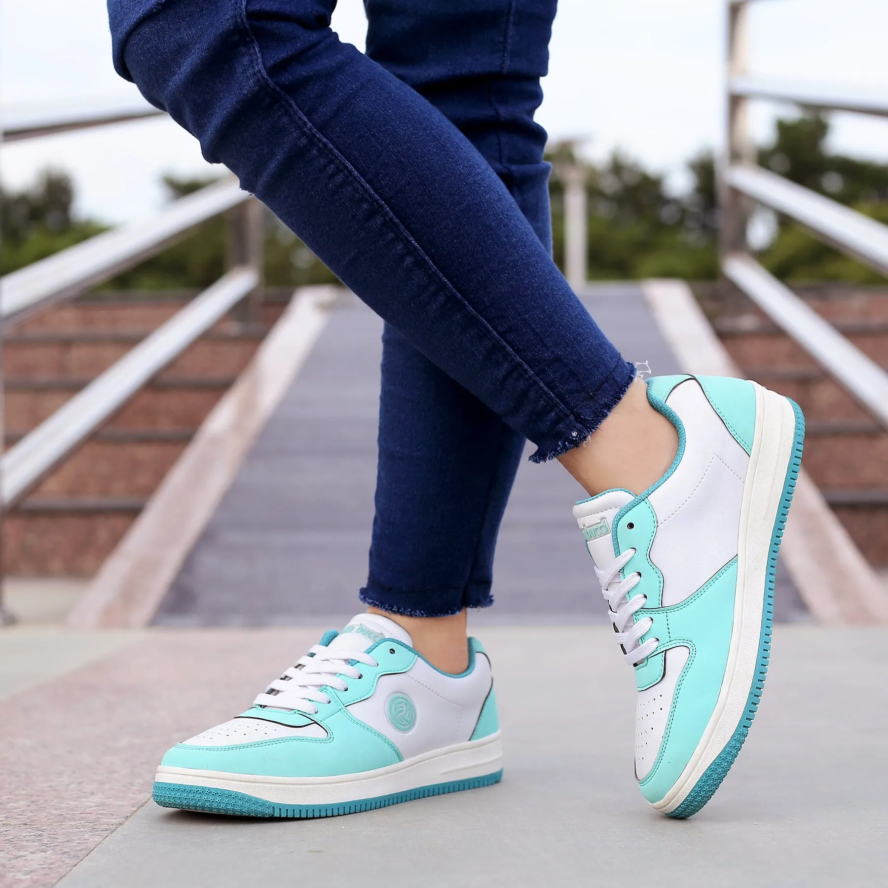 Bacca Bucci EMILY Flache Sneakers mit Flacher Sohle für Damen