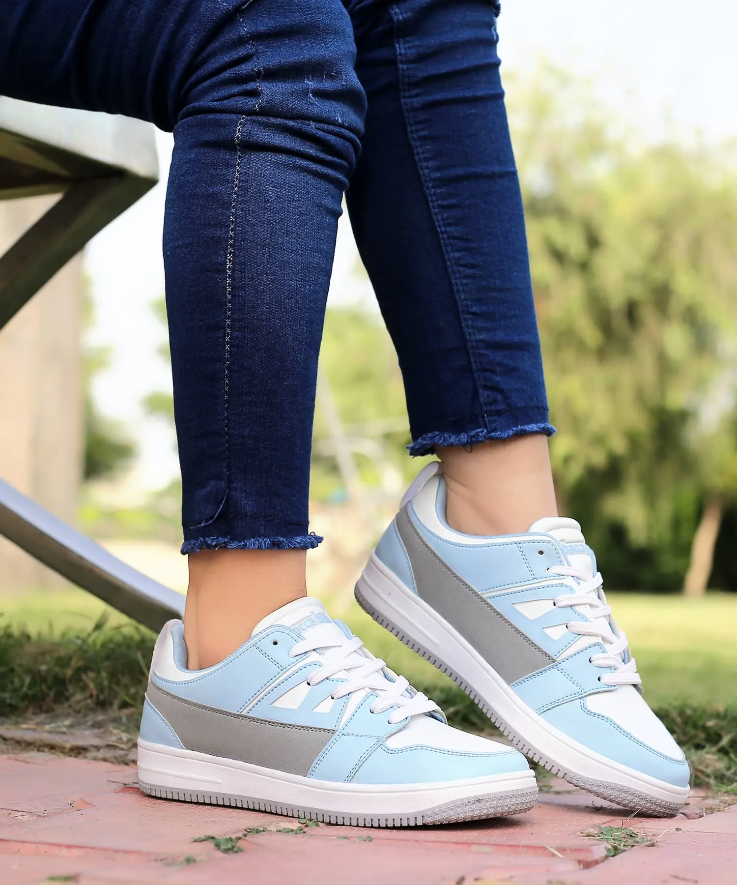 Bacca Bucci SERENITY Low-Top Sneaker mit flacher Sohle für Damen