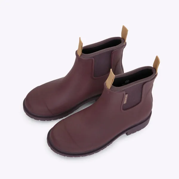 Bobbi Regenstiefel in Dunkelkirsch von Merry People