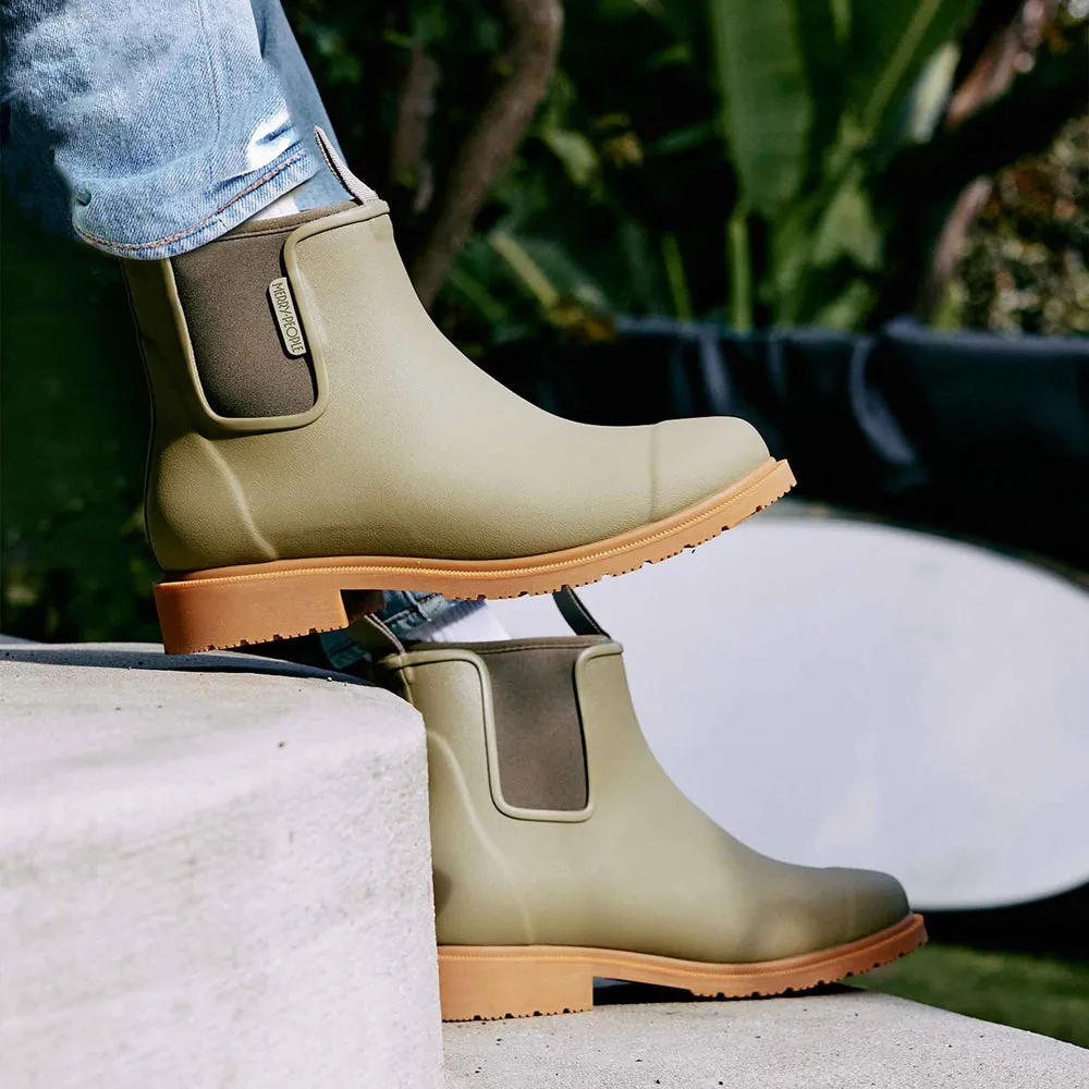 Bobbi Regenstiefel in Khaki Grün von Merry People