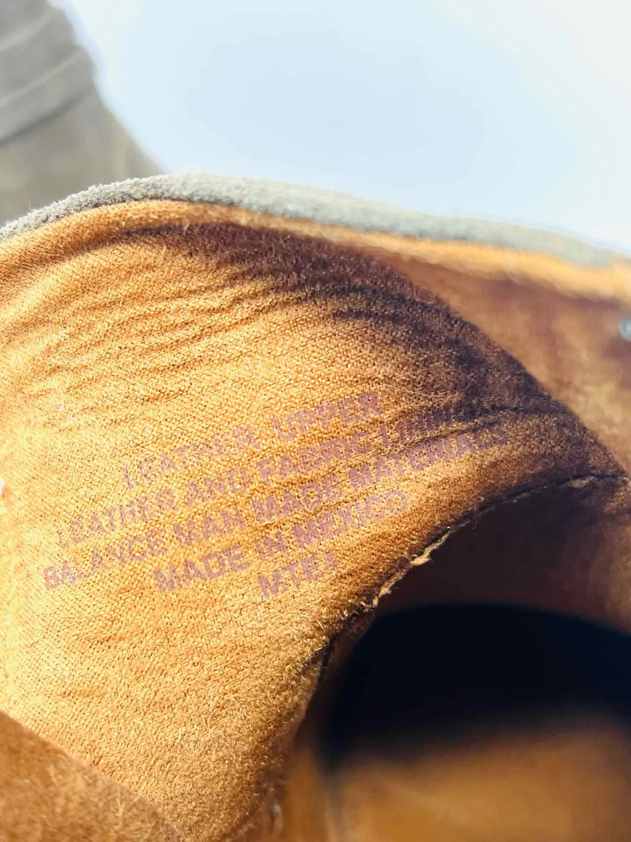 Größe 10 Geboren Taube Knoten Wildleder MIT KARTON!!! Schuhe Knöchelstiefel