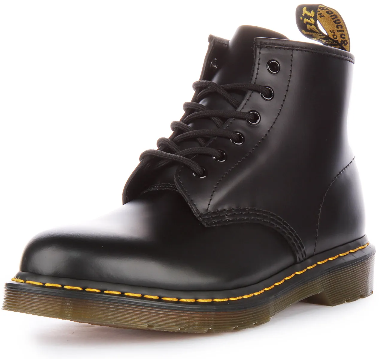 Dr. Martens 101 YS in schwarzen Schuhen Dr. Martens