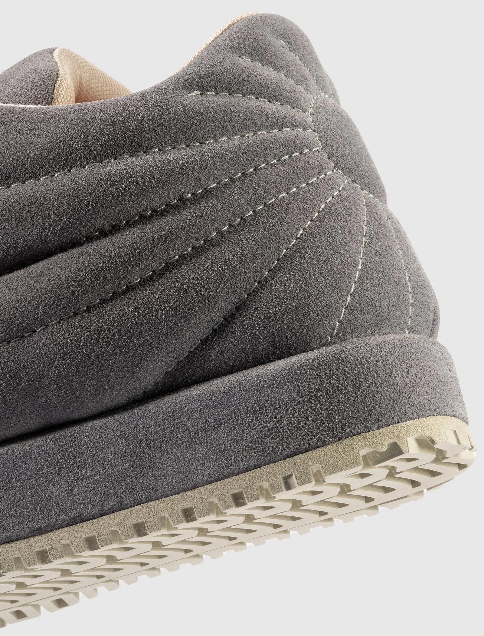 STICKEREI NUVOLA SNEAKER
