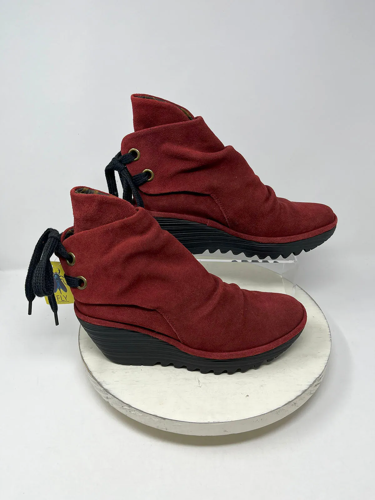 Fly London Größe 9 (40) Bordeaux Bootie NWOB NWT