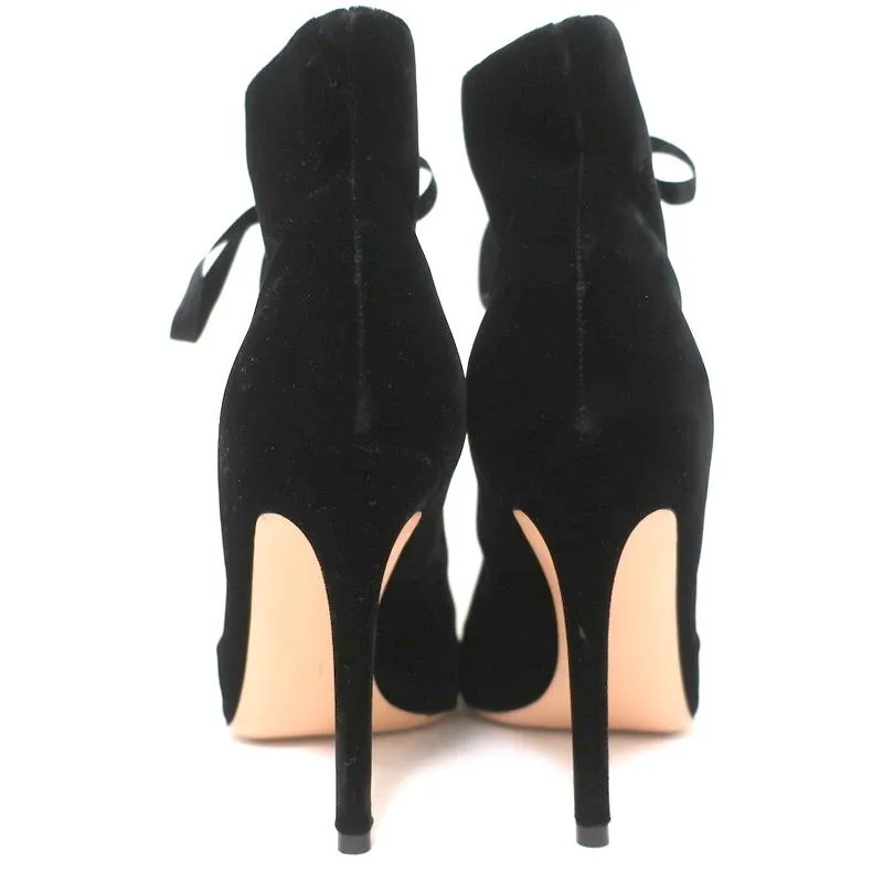 Gianvito Rossi Schnürstiefeletten mit offener Spitze Marie Schwarz Samt Größe 40.5