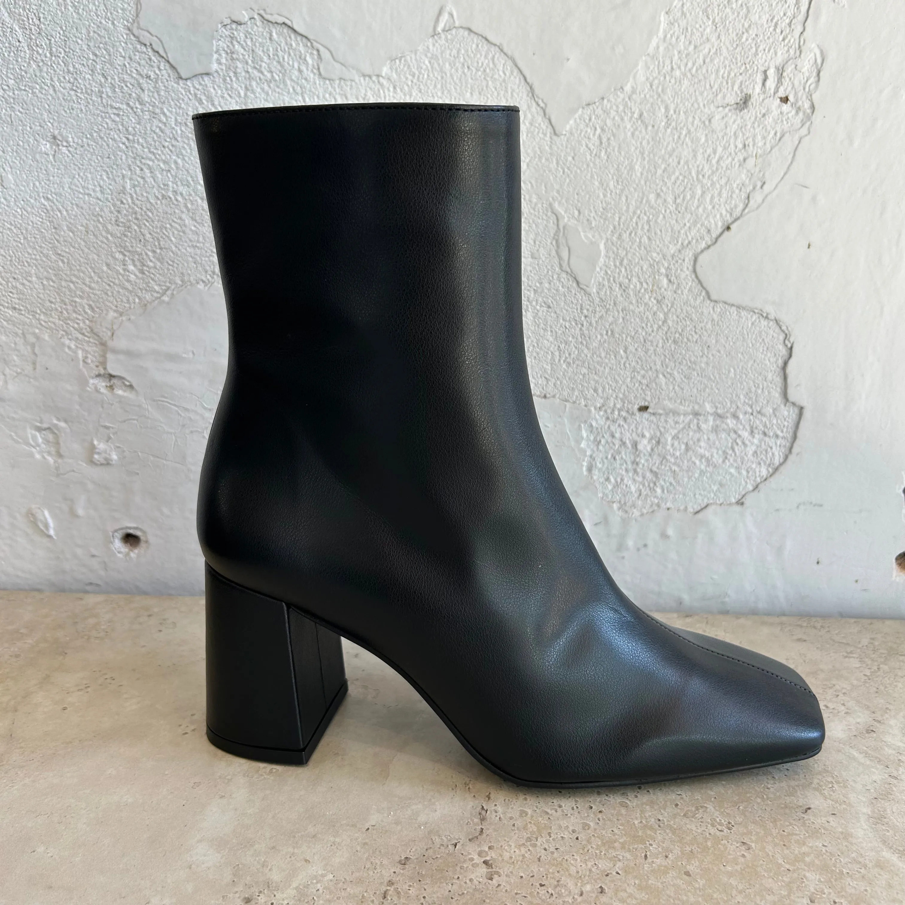 Neo 24559 Schwarze Schuhe_Neo