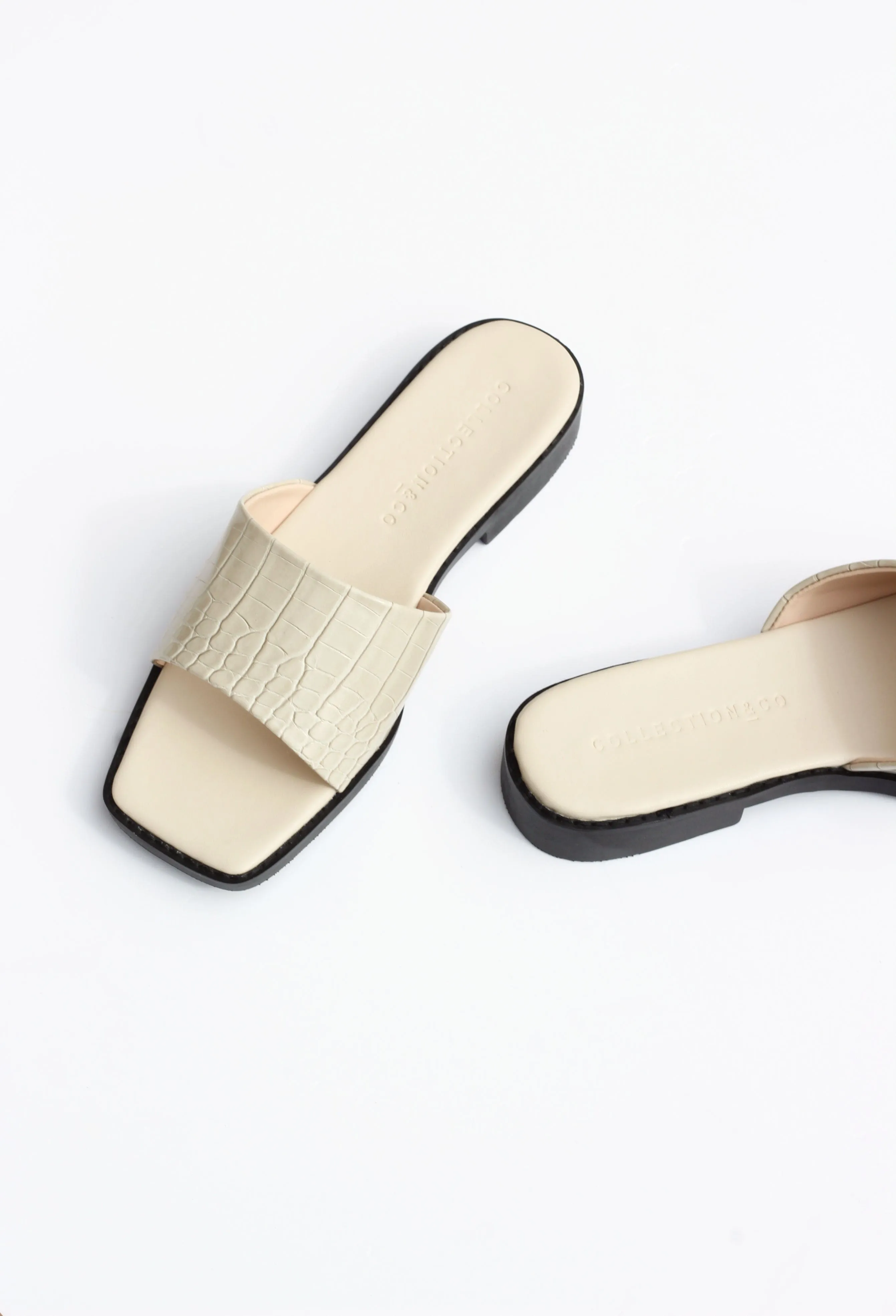 Romi Up-Cycled Vegan-Leder Sandalen | Creme