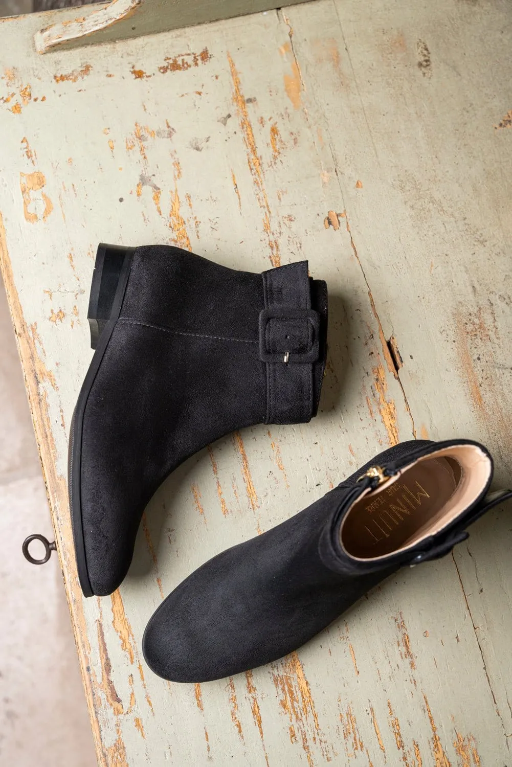 Saturn Recycelte Vegane Wildleder Stiefel | Schwarz