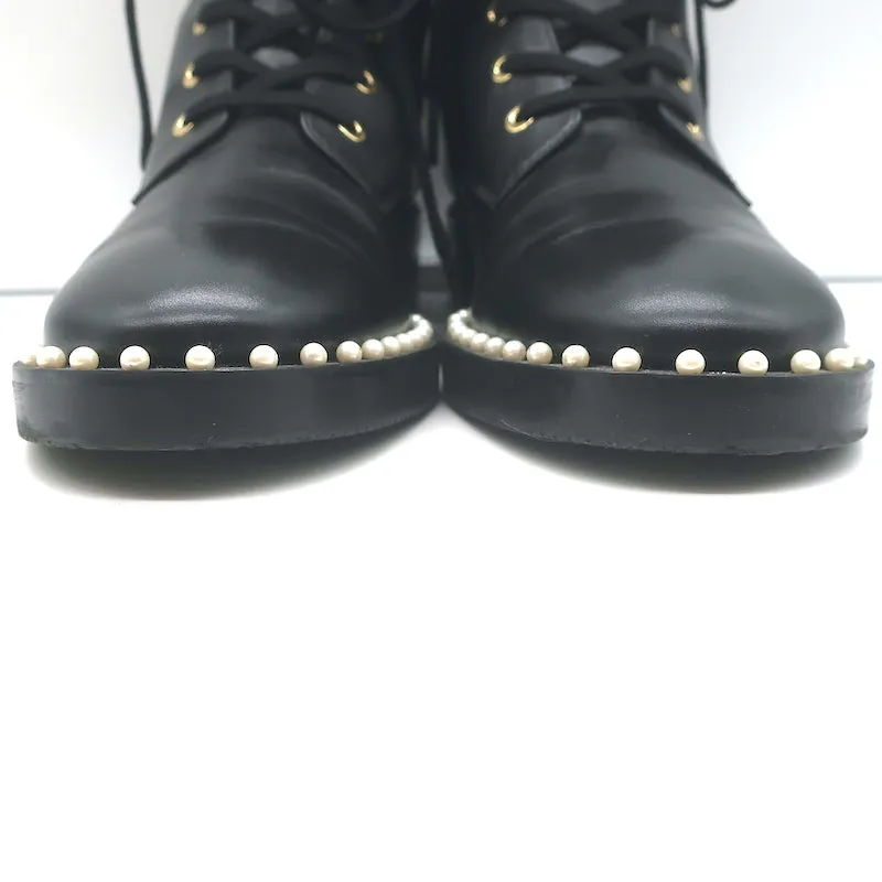 Stuart Weitzman Sondra Flache Kampfstiefel mit Perlenbesatz Schwarz Leder Größe 9