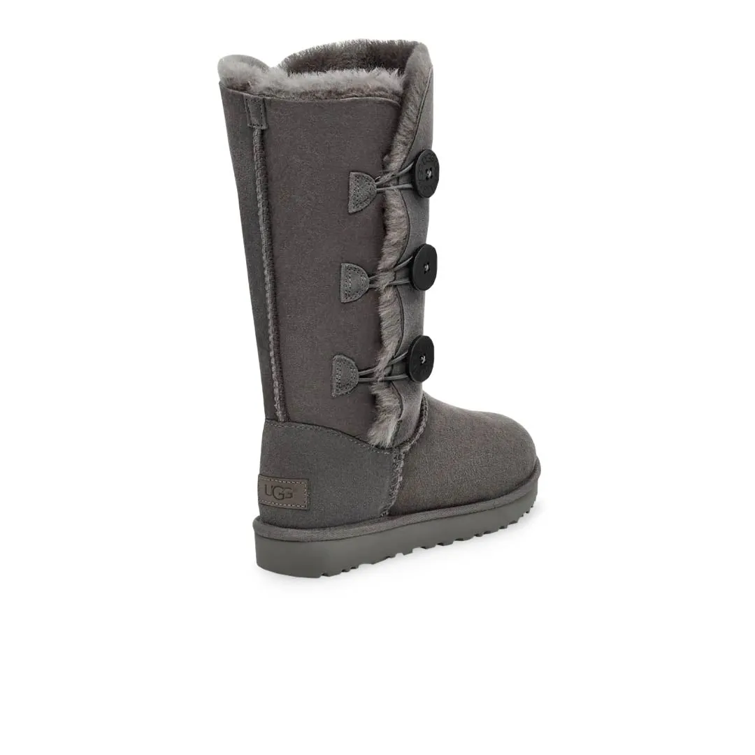 UGG® - Bailey Button Triplet II Stiefel für Damen (1016227-GRAU)