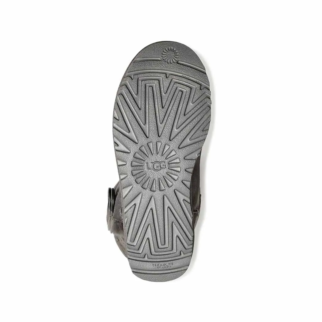 UGG® - Bailey Button Triplet II Stiefel für Damen (1016227-GRAU)