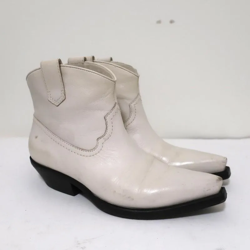 Zimmermann Cowboy-Stiefel Creme Stiefel mit Nieten Größe 38 Western Knöchelstiefel