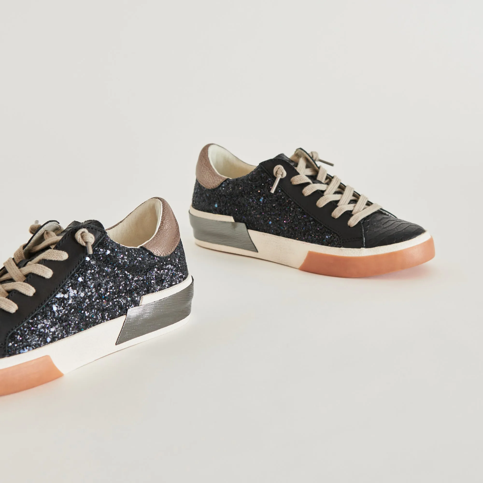 ZINA SNEAKERS SCHWARZ SCHIMMERNDER GLITZER